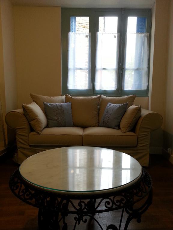 Un Weekend A Rochefort-En-Terre Hotel Bagian luar foto